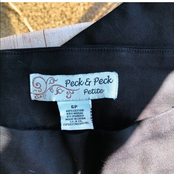 PECK & PECK JEANS. Size 6 petite. - Picture 6 of 10